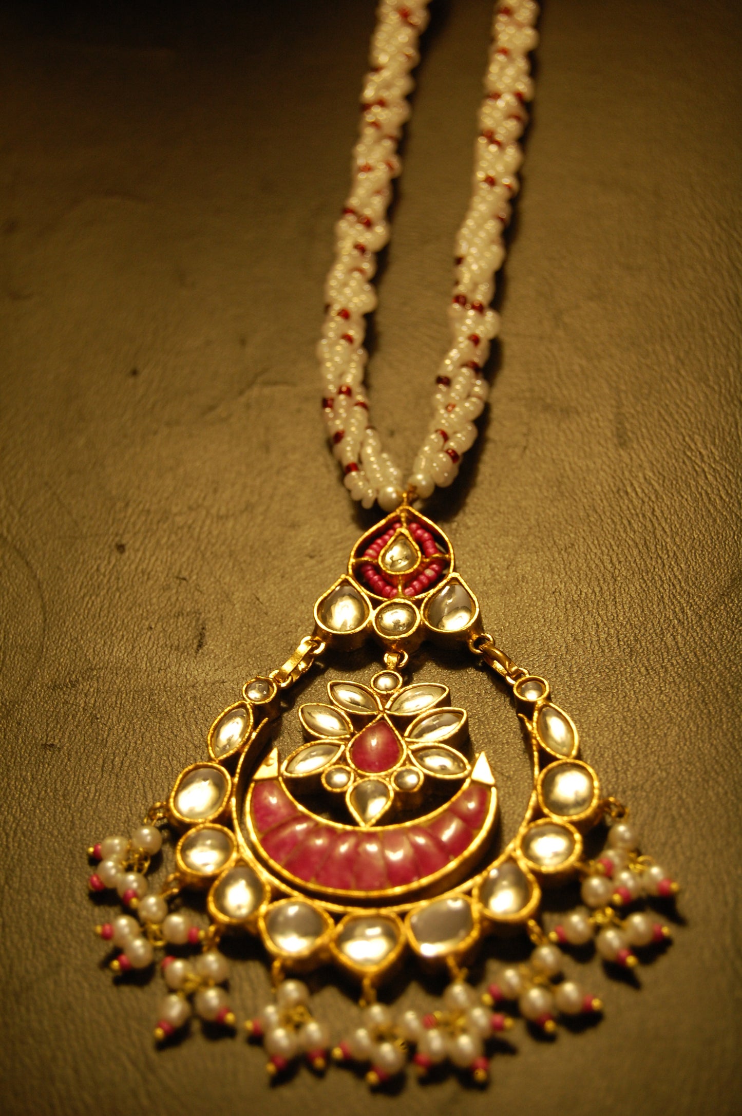 ELEGANT KUNDAN MALA IN RED