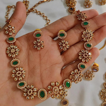 SOUTH INDIAN NECKLACE SET IN GREEN & ZIRCON