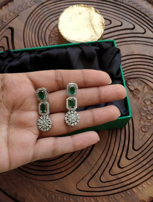 GREEN ZIRCON EARRINGS