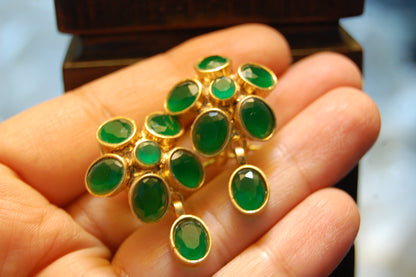 GREEN FLORAL EARRINGS