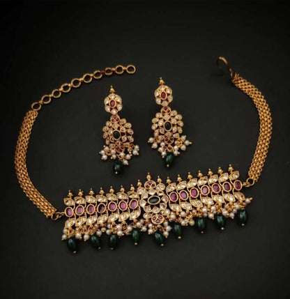 SOUTH INDIAN CHOKER SET IN RED & GREEN