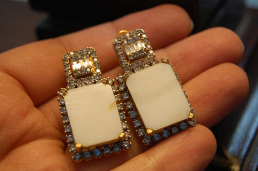 WHITE & ZIRCON EARRINGS