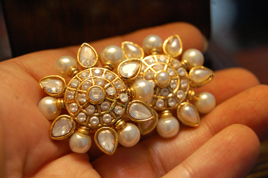 ZIRCON WITH PEARLS EARRINGS