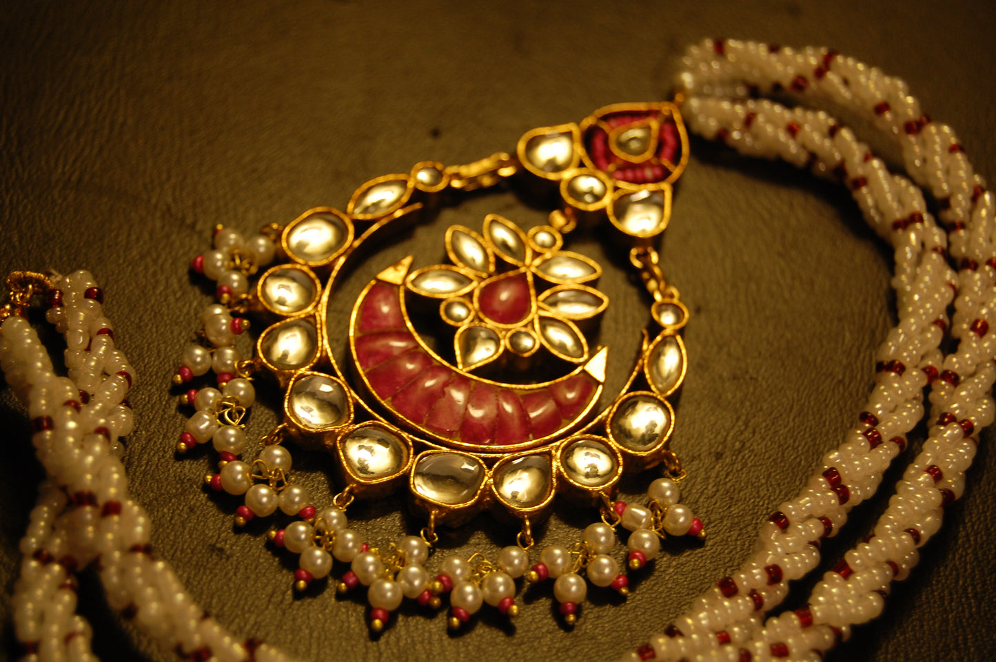 ELEGANT KUNDAN MALA IN RED